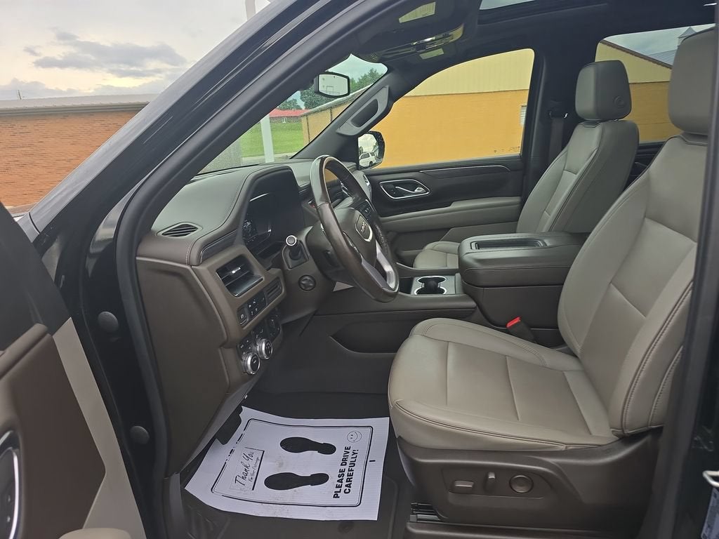 2022 GMC Yukon SLT