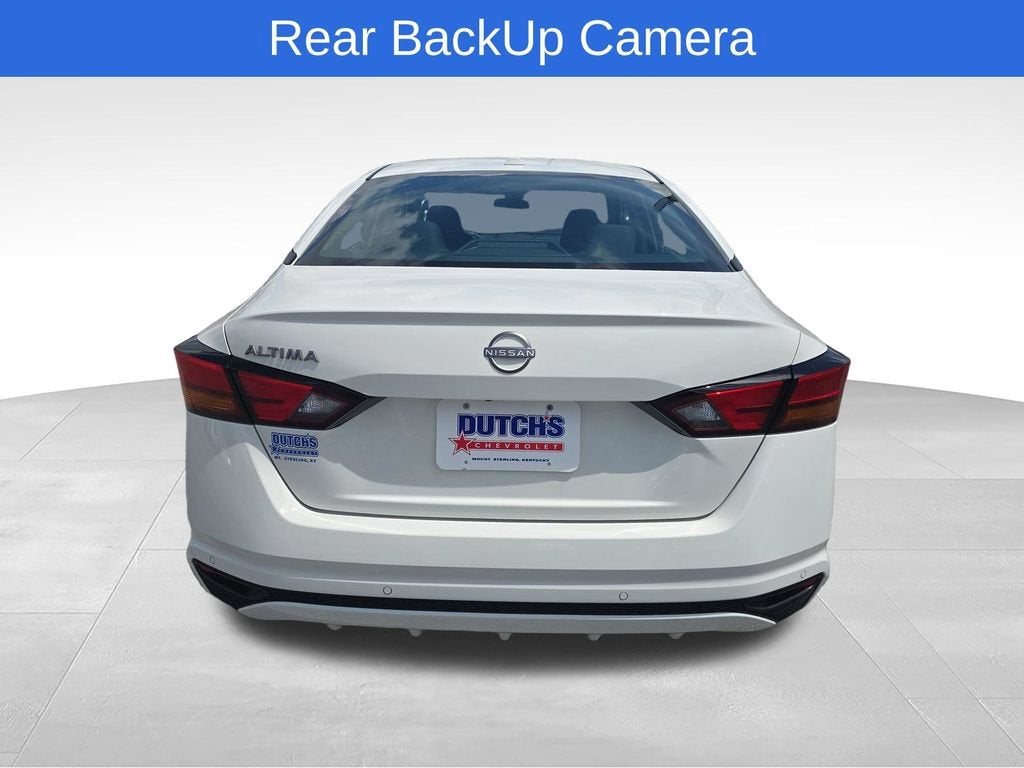 2025 Nissan Altima SV