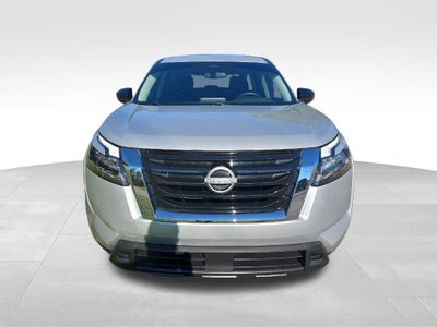 2023 Nissan Pathfinder S