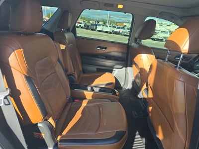 2022 Nissan Pathfinder Platinum