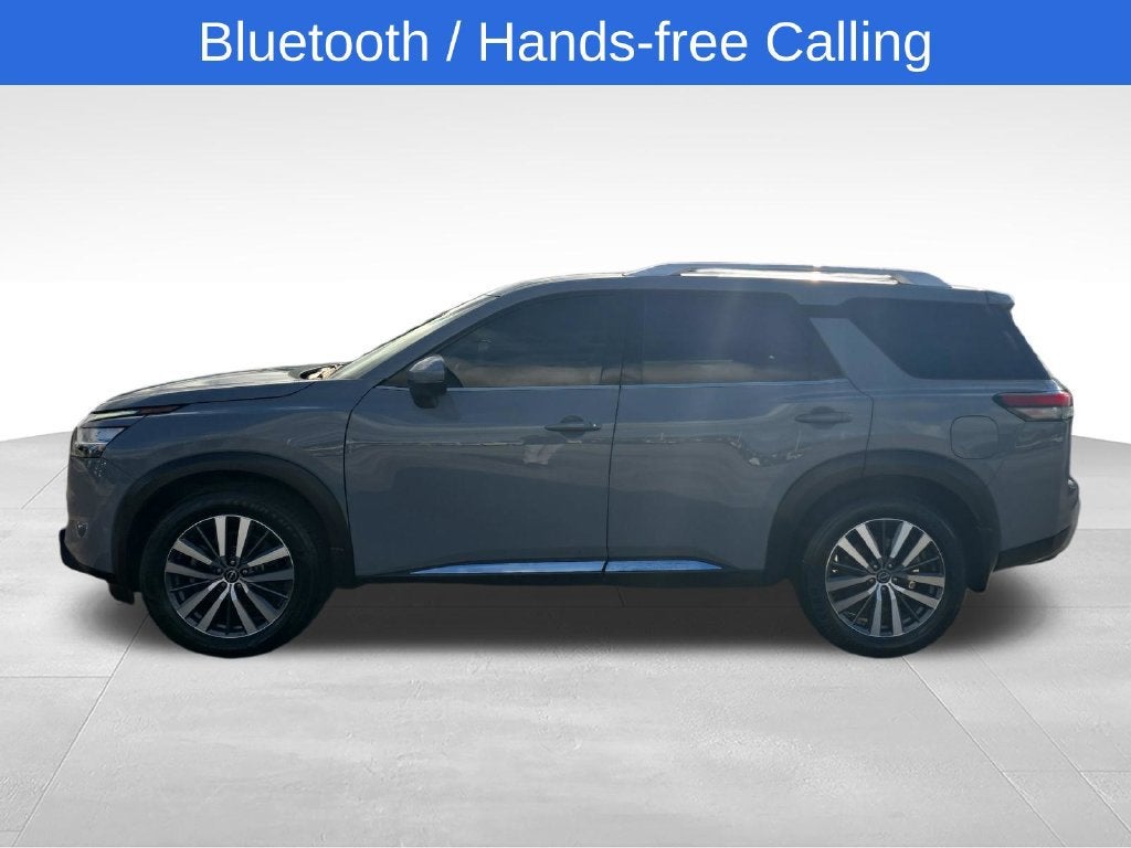 2022 Nissan Pathfinder Platinum