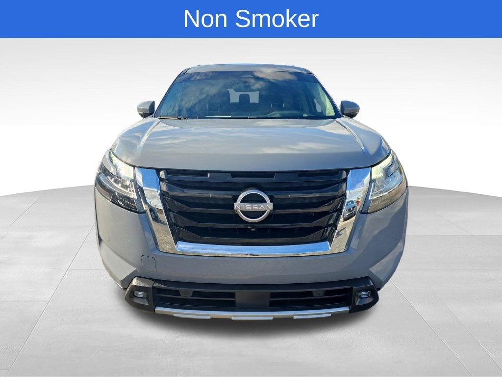2022 Nissan Pathfinder Platinum