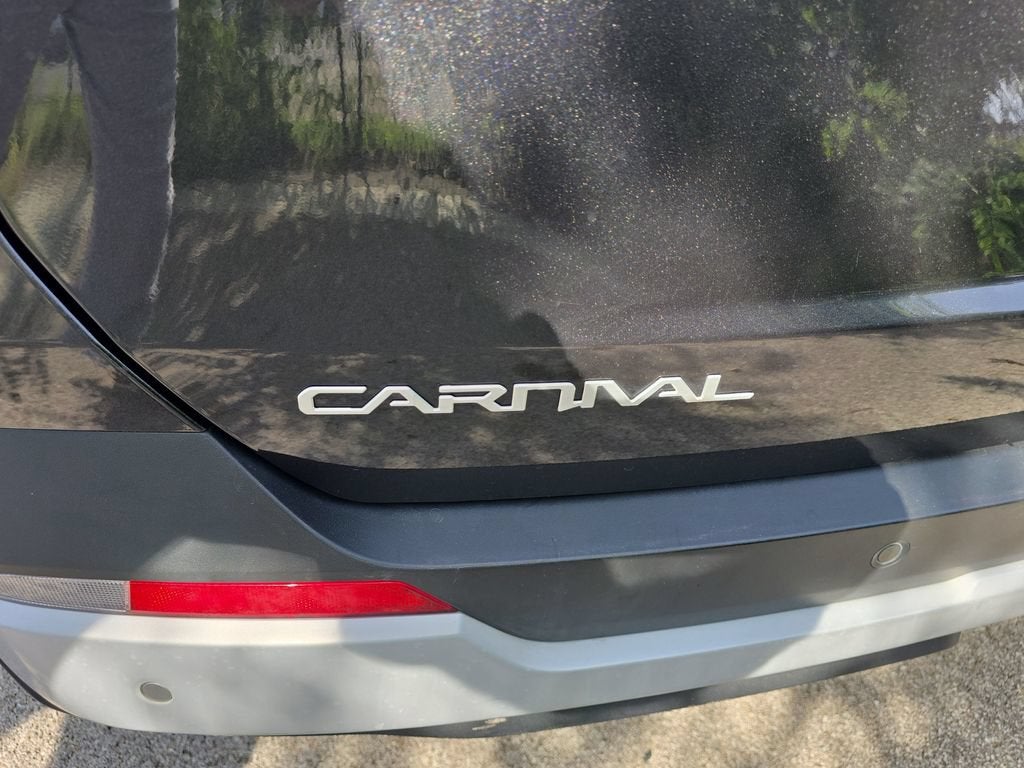 2025 Kia Carnival LXS