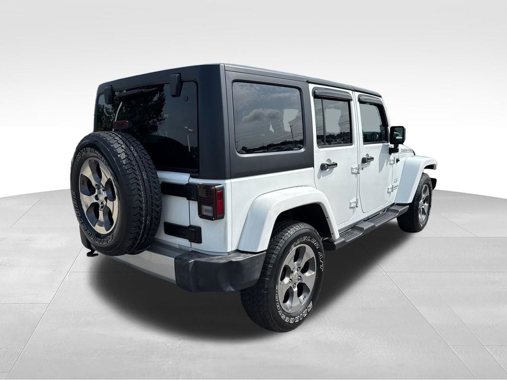 2016 Jeep Wrangler Unlimited Sahara