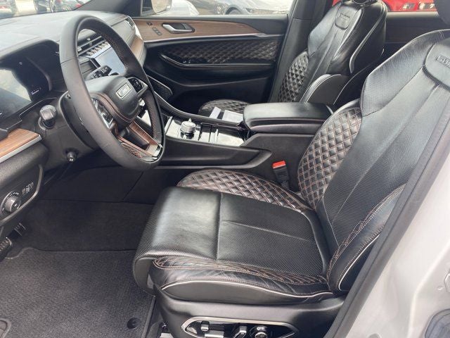 2022 Jeep Grand Cherokee L Summit