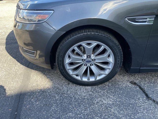 2018 Ford Taurus Limited