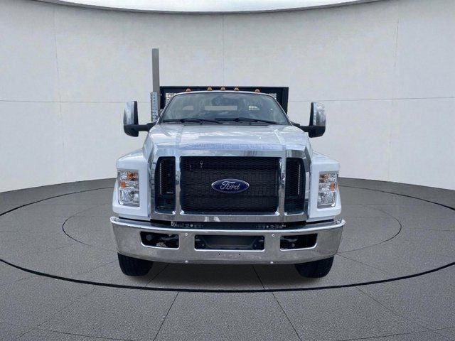 2024 Ford F-750SD Base