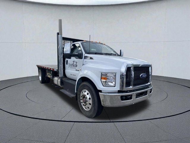 2024 Ford F-750SD Base