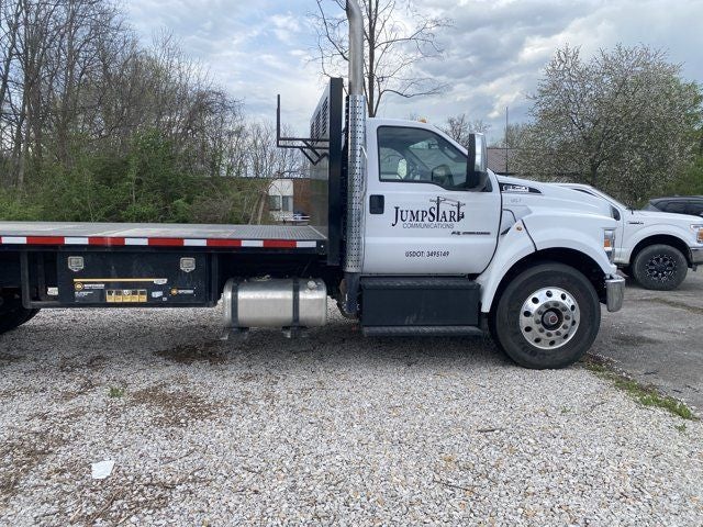 2024 Ford F-750SD Base