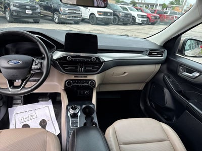2021 Ford Escape Hybrid Titanium