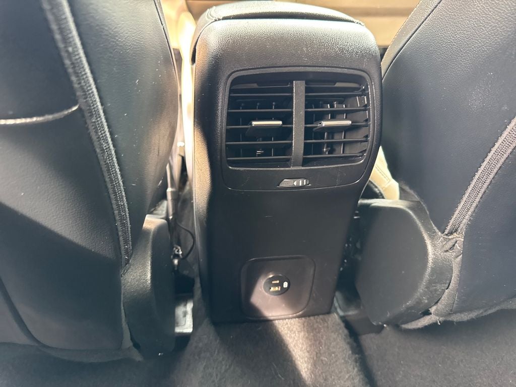 2021 Ford Escape Hybrid Titanium