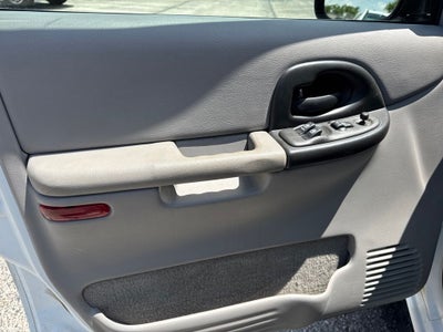 2002 Chevrolet Venture Base