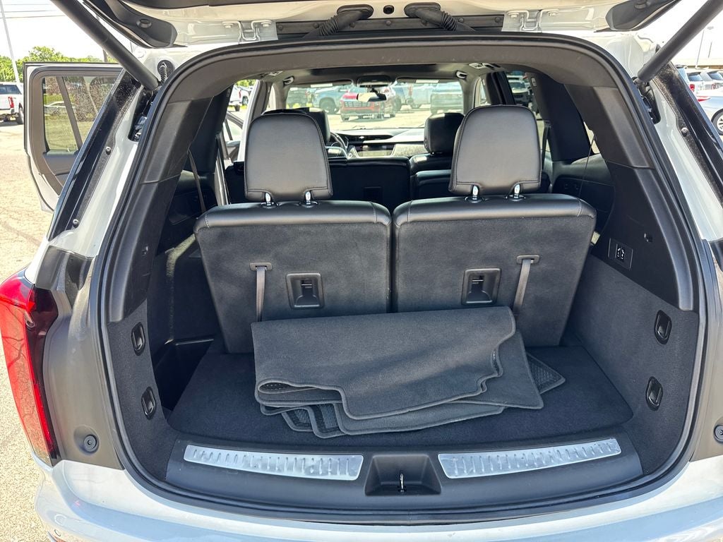2023 Cadillac XT6 Luxury