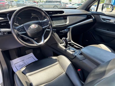 2023 Cadillac XT6 Luxury