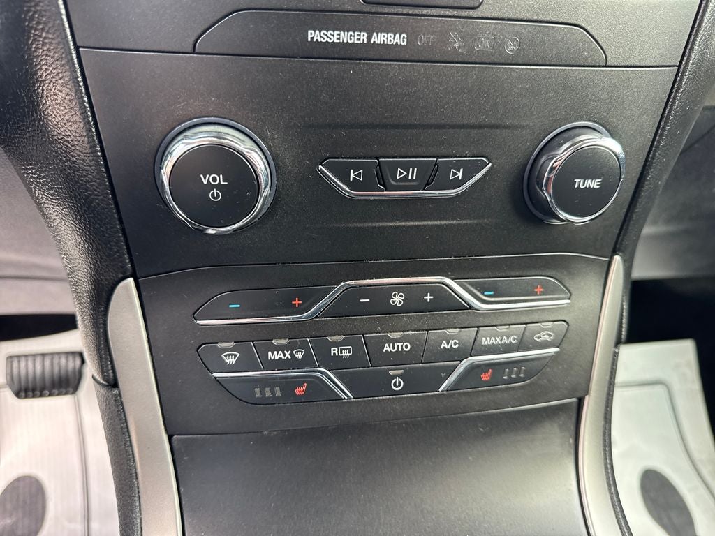 2020 Ford Edge SEL