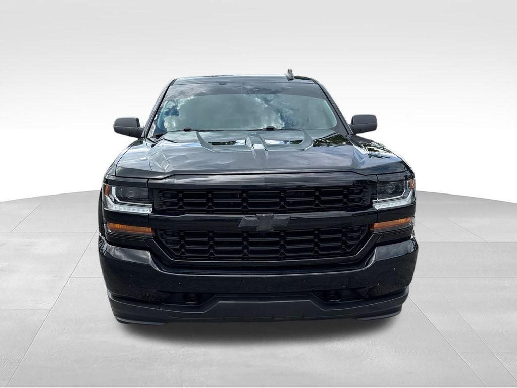 2018 Chevrolet Silverado 1500 Custom