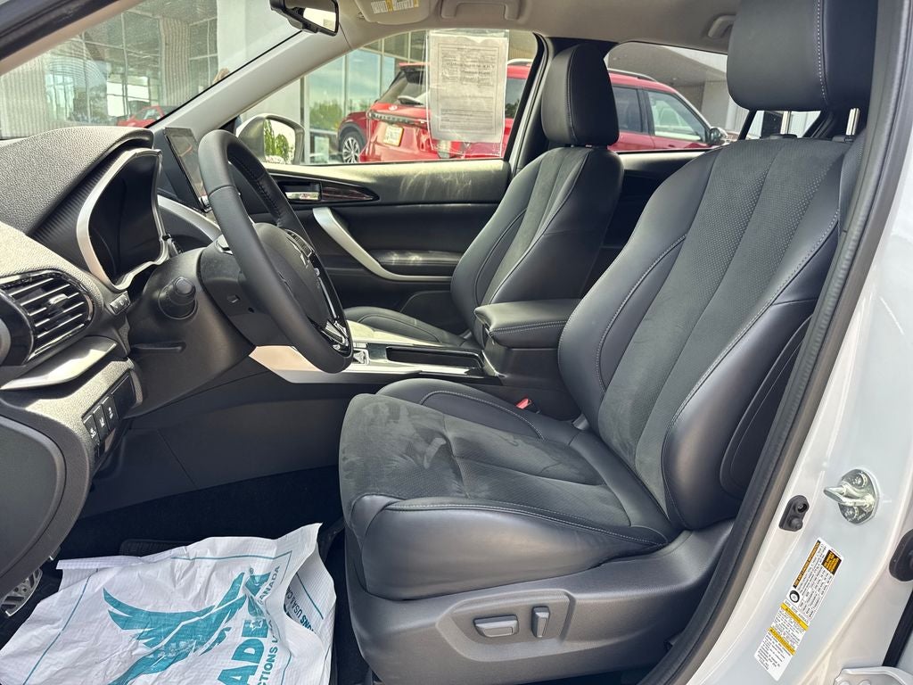 2024 Mitsubishi Eclipse Cross SE
