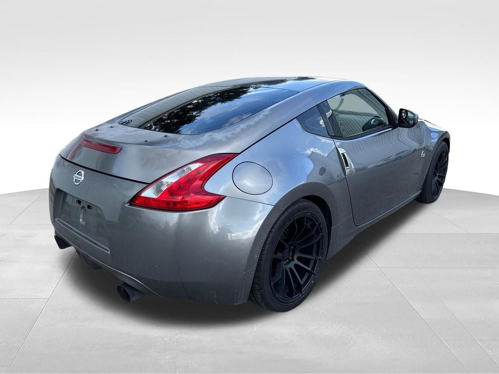 2011 Nissan 370Z Base