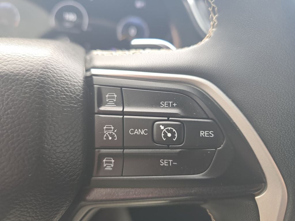 2023 Jeep Grand Cherokee Altitude X