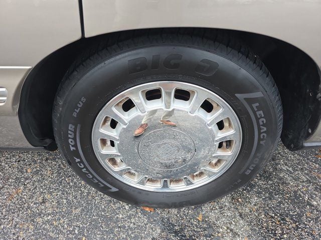 1999 Cadillac DeVille Base