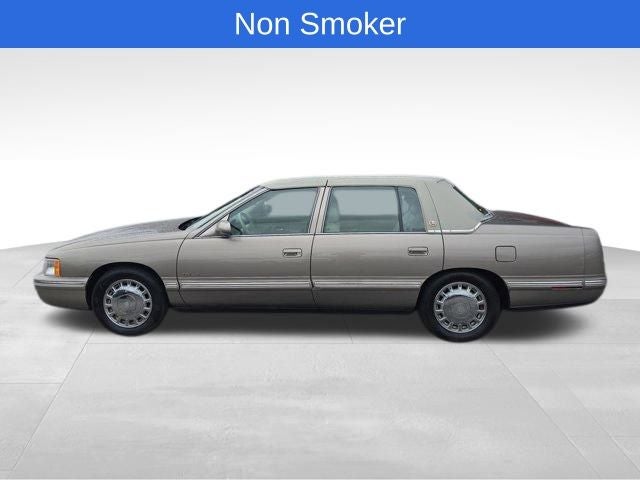 1999 Cadillac DeVille Base
