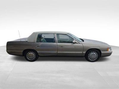 1999 Cadillac DeVille Base