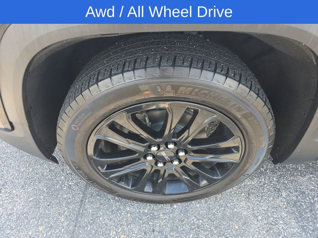 2023 GMC Acadia SLT