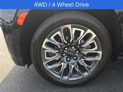 2023 GMC Yukon Denali Ultimate