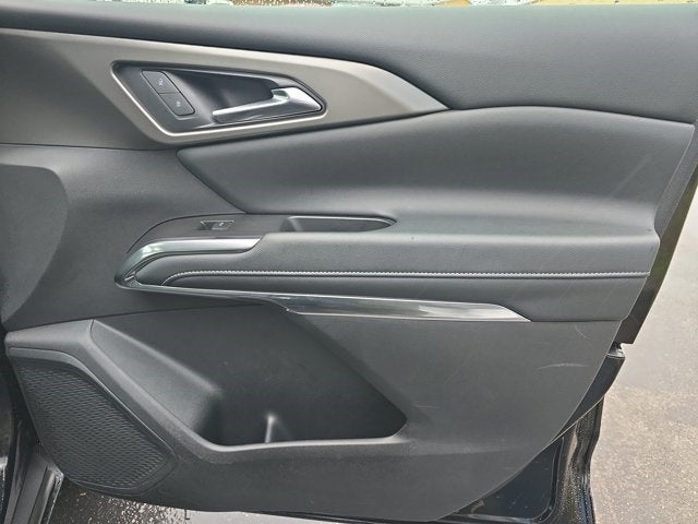 2025 Chevrolet Traverse LT 2LT