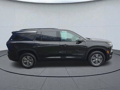 2025 Chevrolet Traverse LT 2LT