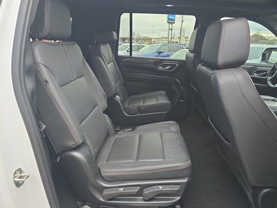 2022 Chevrolet Suburban RST