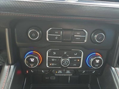 2022 Chevrolet Suburban RST