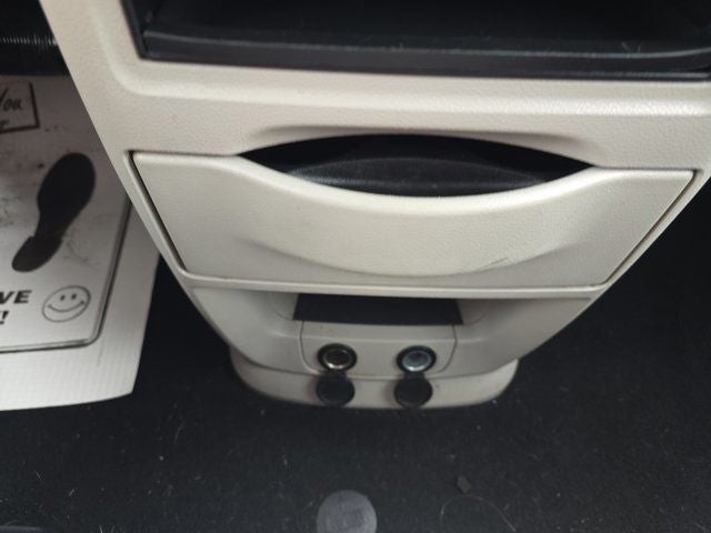 2011 Chrysler Town & Country Touring