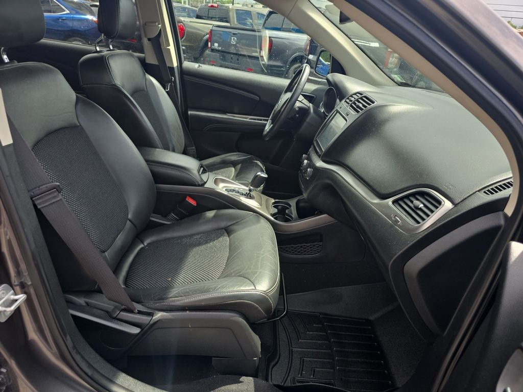 2019 Dodge Journey Crossroad
