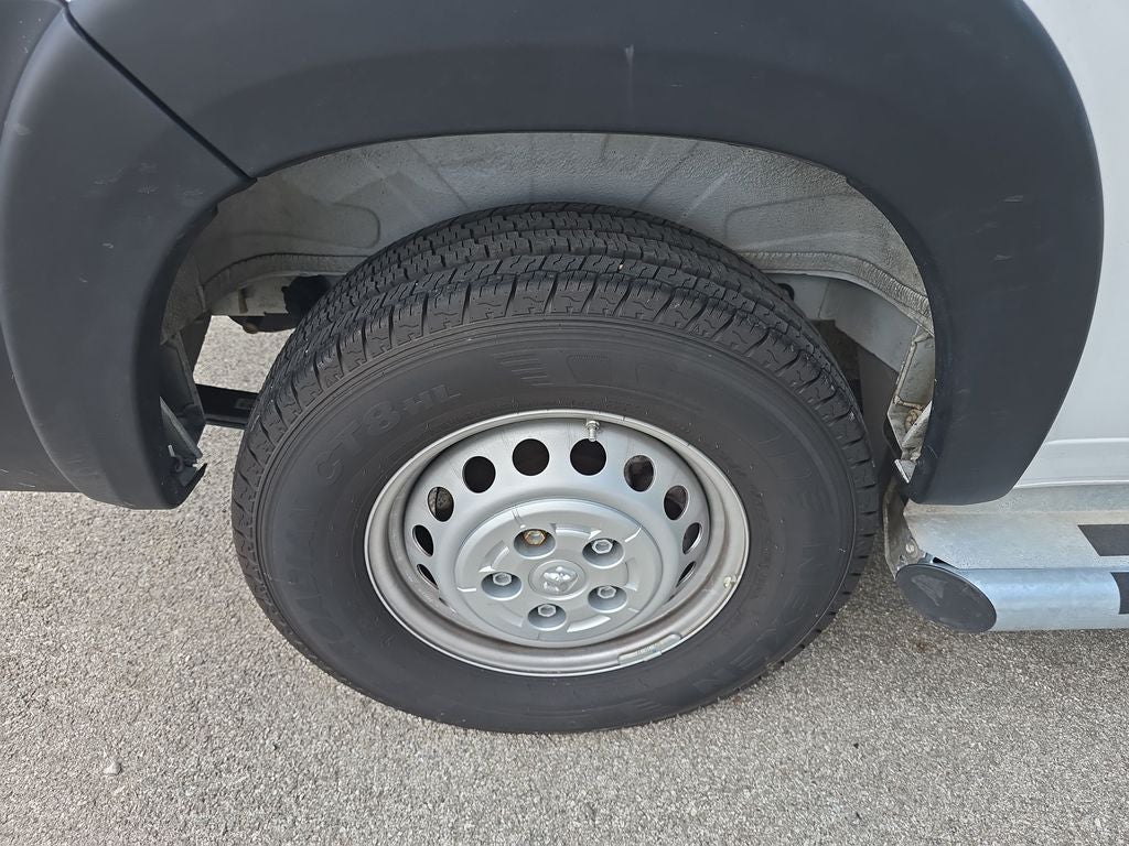 2025 RAM ProMaster 2500 Base