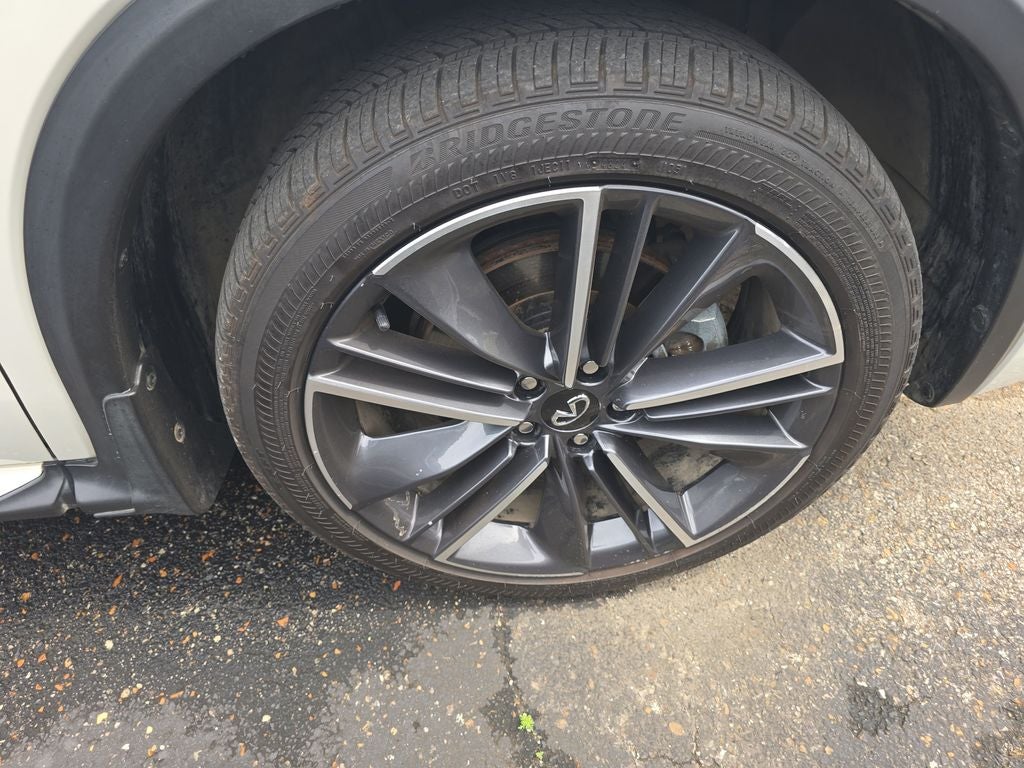 2023 INFINITI QX55 LUXE