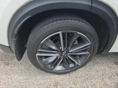2023 INFINITI QX55 LUXE