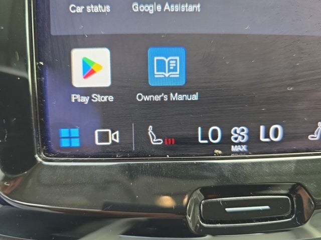 2022 Volvo XC60 B5 Momentum