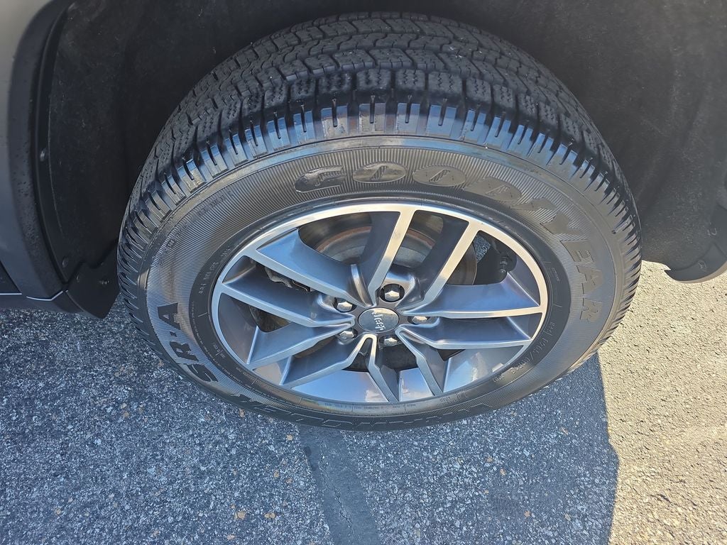 2018 Jeep Grand Cherokee Laredo E