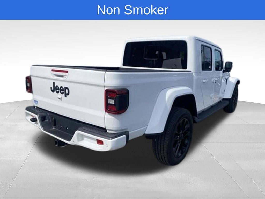2023 Jeep Gladiator Overland
