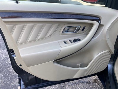 2018 Ford Taurus Limited