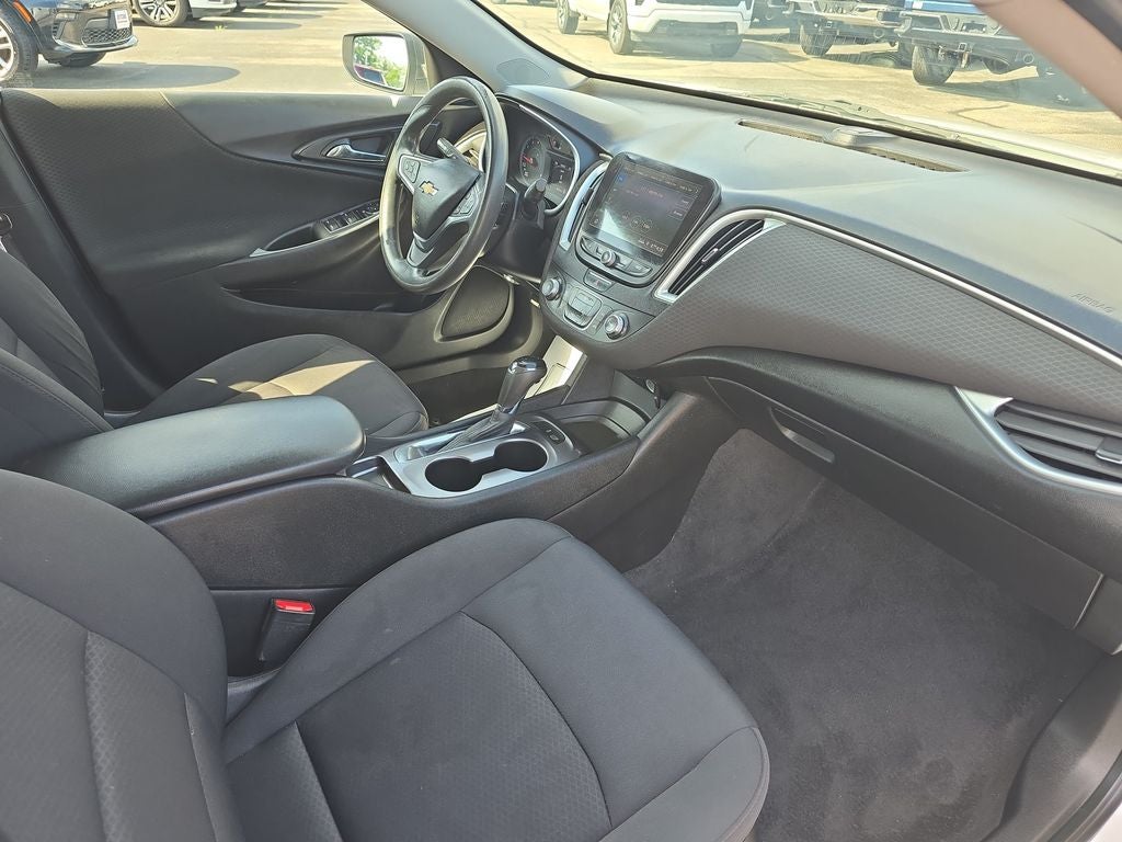 2019 Chevrolet Malibu LS 1LS