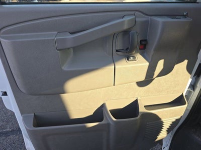 2024 Chevrolet Express 2500 Work Van Cargo