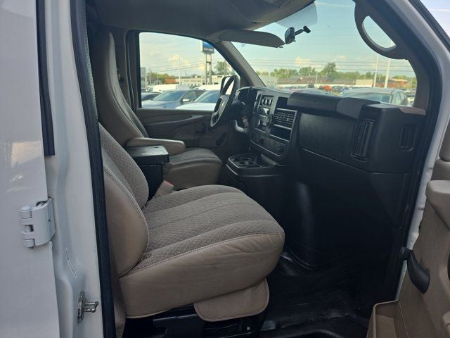 2011 Chevrolet Express 2500 Work Van Cargo