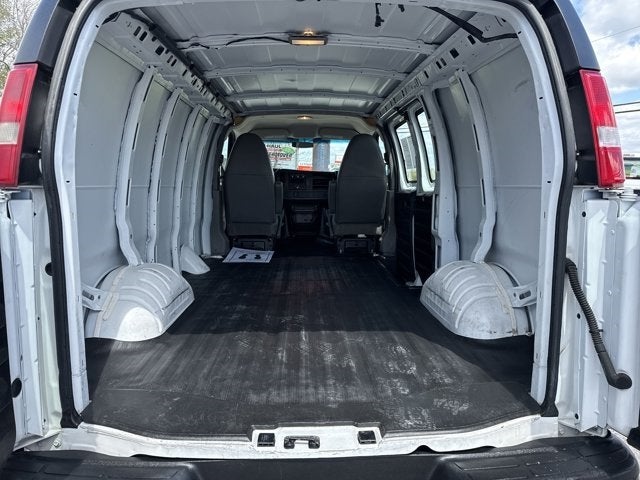 2014 Chevrolet Express 2500 Work Van Cargo
