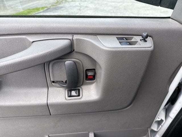 2014 Chevrolet Express 2500 Work Van Cargo