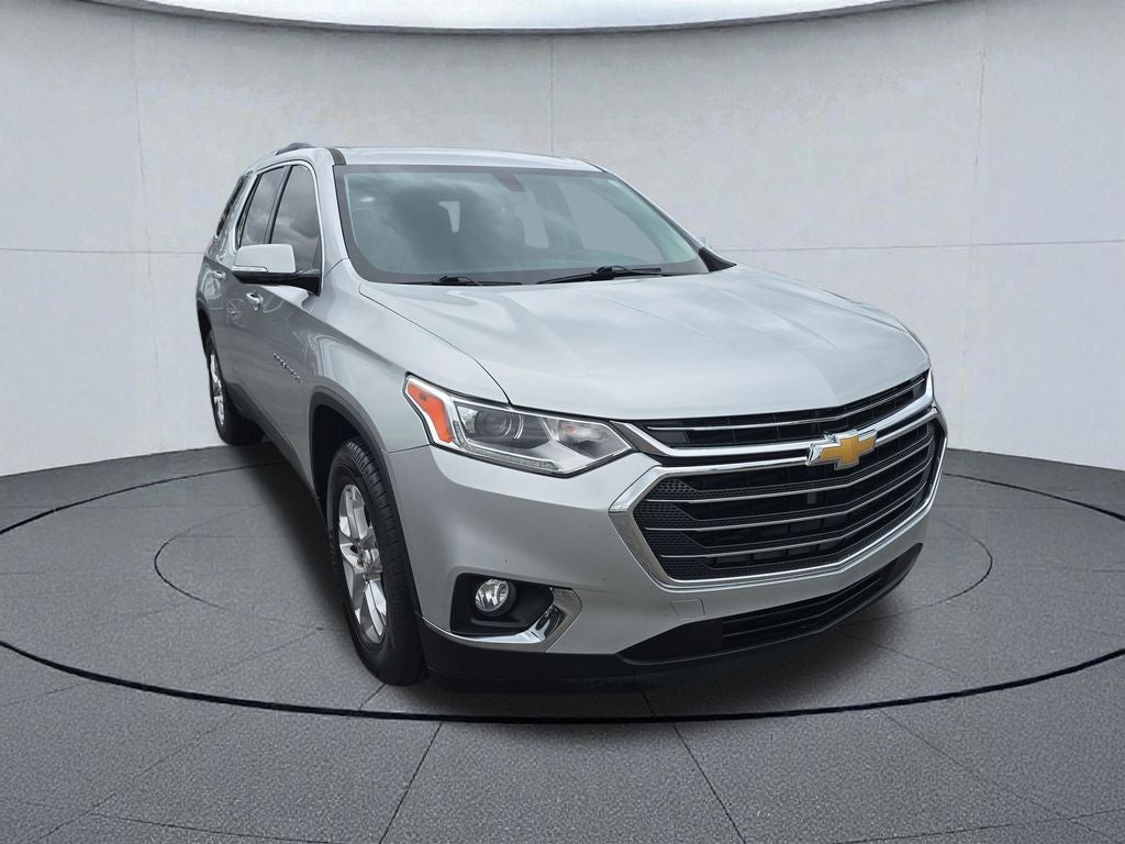 2018 Chevrolet Traverse LT Cloth w/1LT