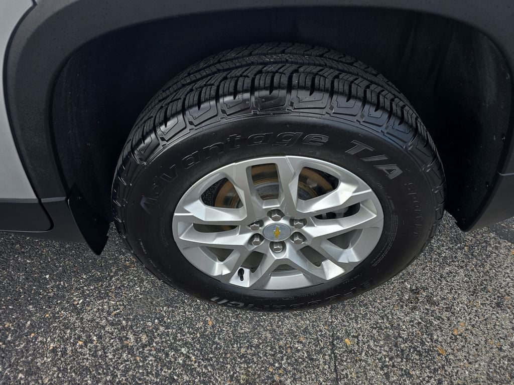 2022 Chevrolet Traverse LS