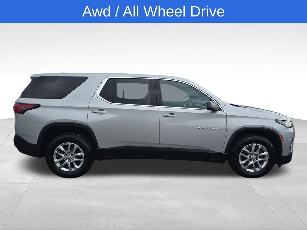 2022 Chevrolet Traverse LS