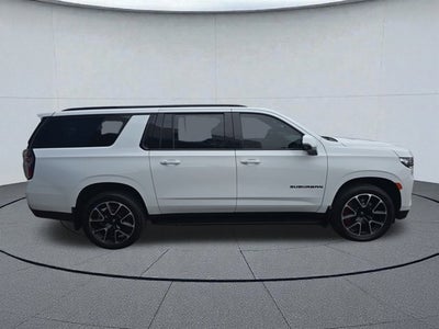 2022 Chevrolet Suburban RST